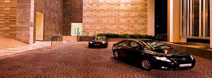 317/Courtyard by Marriott Ahmedabad - Ahmedabad 02.jpg